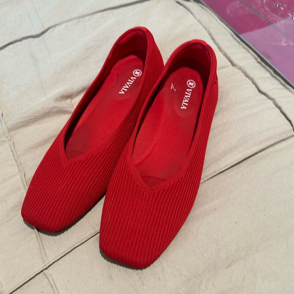 Red ballet flat size 40